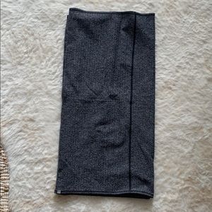 Lululemon scarf. Multi-wear!!!